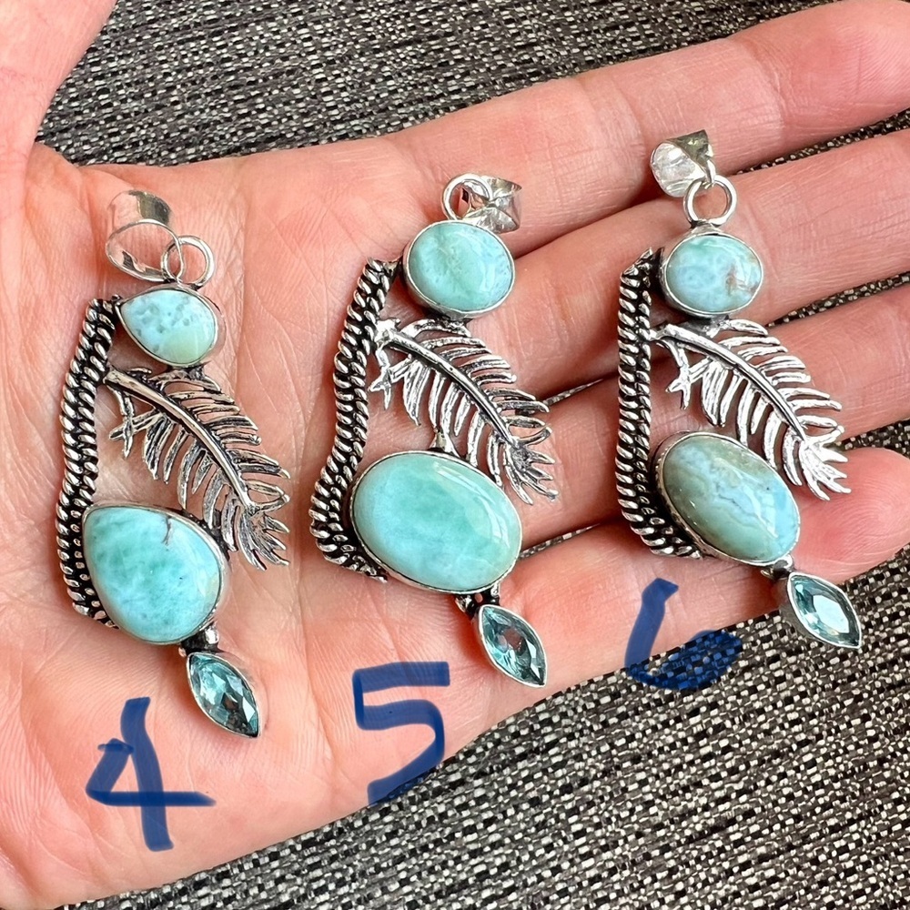 925 Caribbean Larimar + Feather Blue Topaz Necklace Pendant - Picture 9 of 10